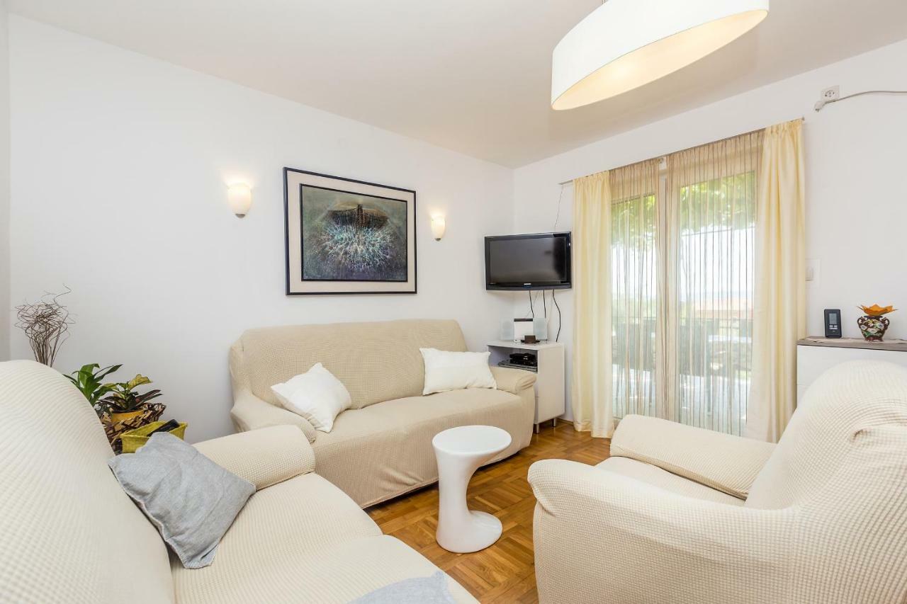 Apartments Marica Skrbčići Екстериор снимка