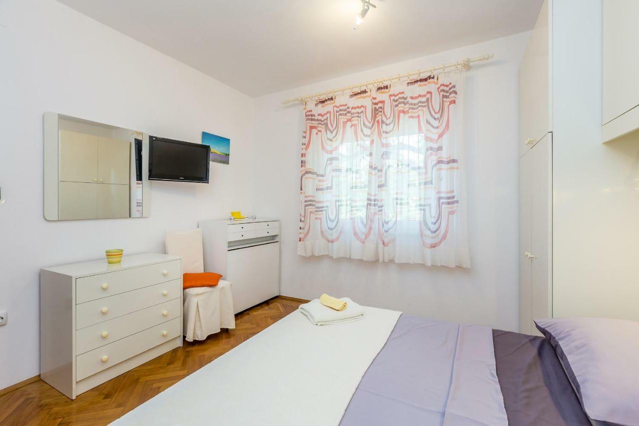 Apartments Marica Skrbčići Екстериор снимка