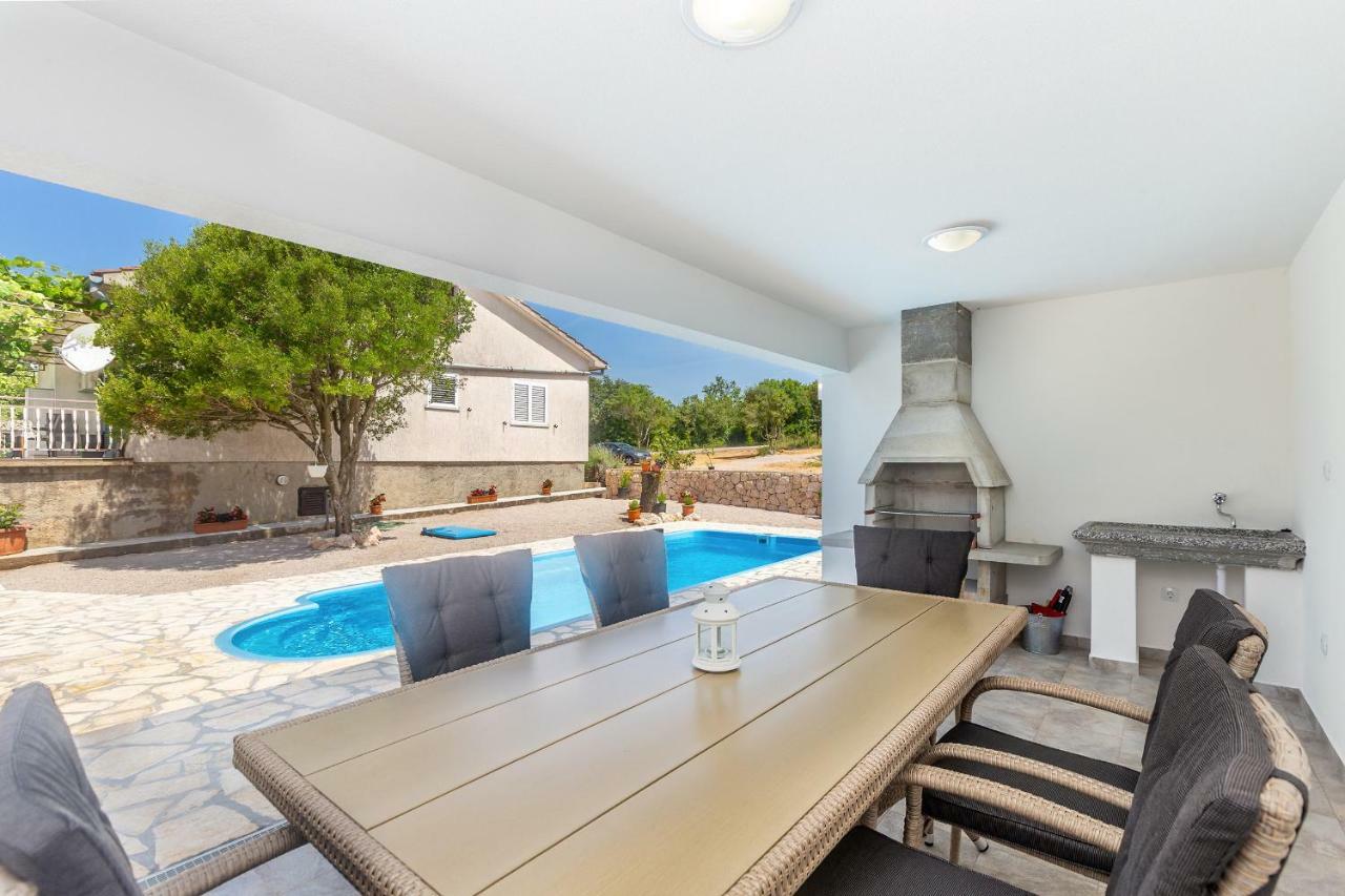Apartments Marica Skrbčići Екстериор снимка