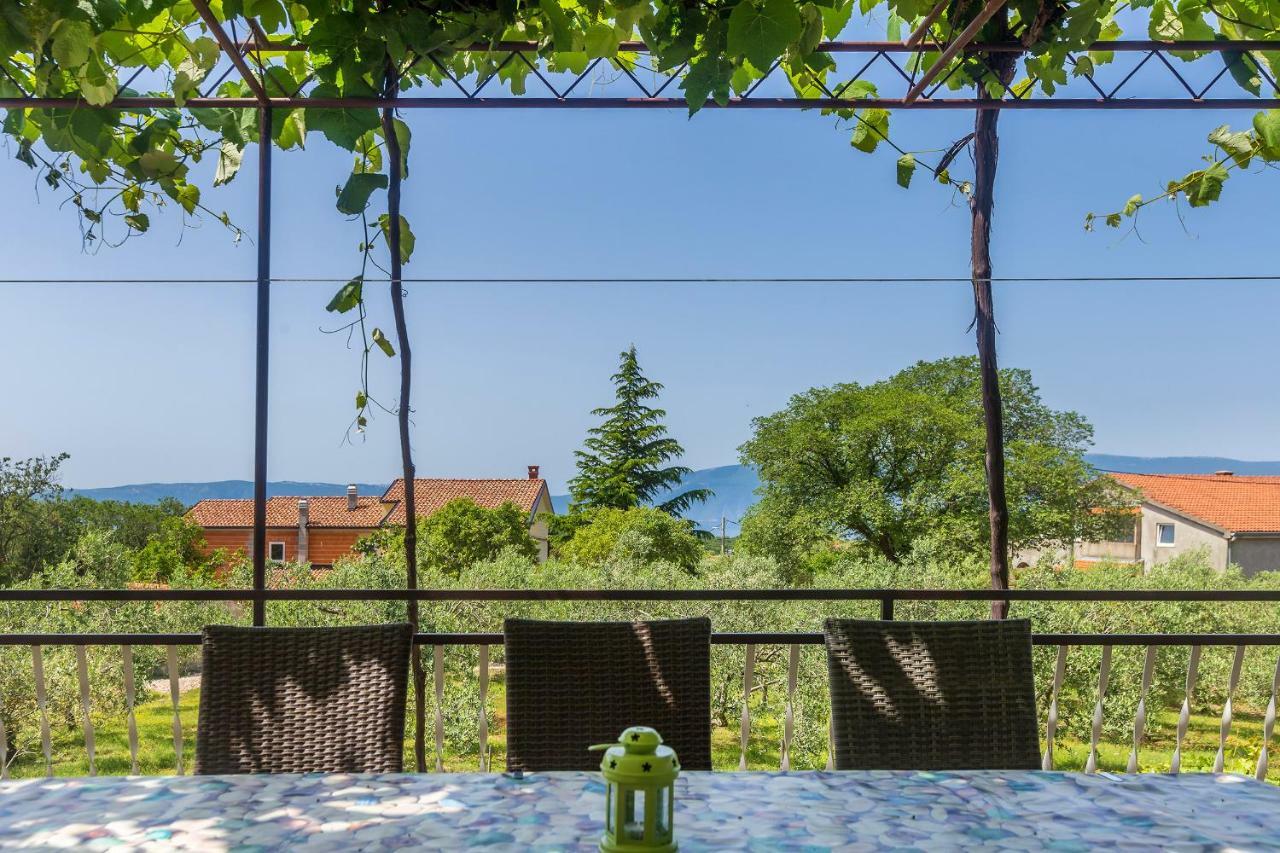 Apartments Marica Skrbčići Екстериор снимка